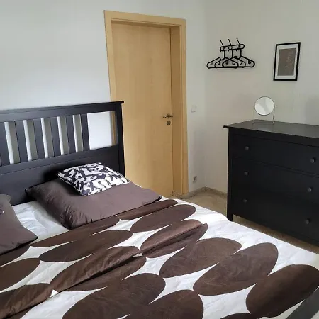 Moderne In In Ruhiger, Zentraler Lage, 116 Qm Lägenhet *